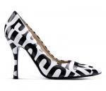 Stilettos Closed-toe slip-ons de Moschino
